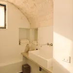 Masseria Pietra E Terra Bed & Breakfast