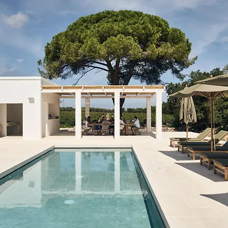 ベッド・アンド・ブレックファスト Masseria Pietra E Terra カロヴィーニョ