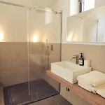 Masseria Pietra E Terra לינה וארוחת בוקר קרוביניו