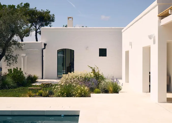 Masseria Pietra E Terra 3*
